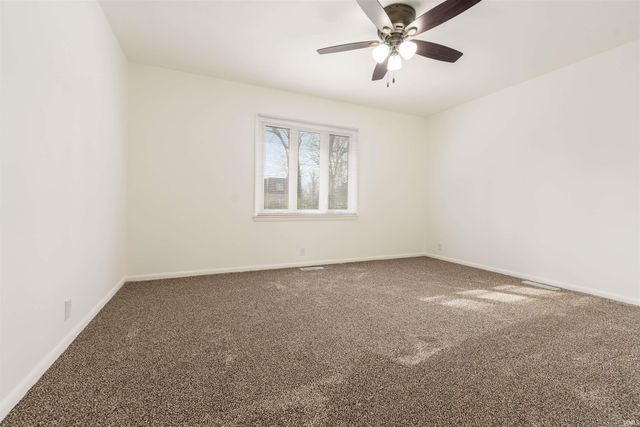 2313 W Audubon Drive, Muncie, IN 47304