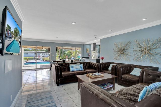 1701 SW 22nd Avenue, Fort Lauderdale, FL 33312