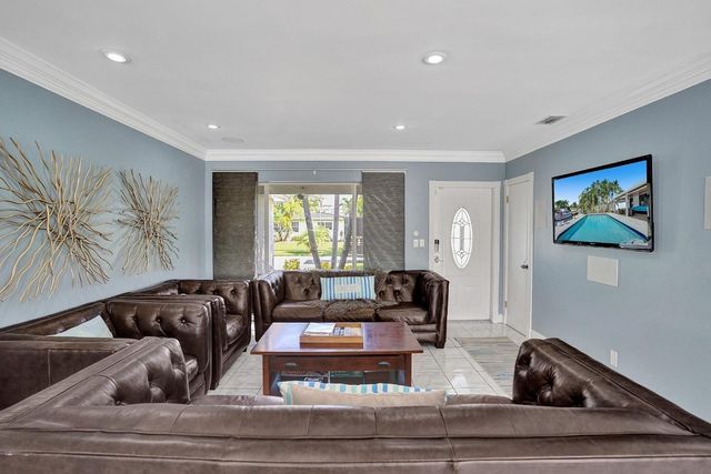 1701 SW 22nd Avenue, Fort Lauderdale, FL 33312