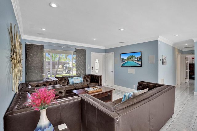 1701 SW 22nd Avenue, Fort Lauderdale, FL 33312