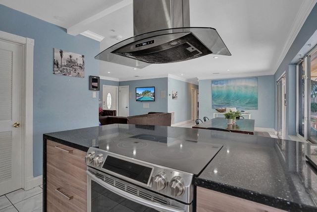 1701 SW 22nd Avenue, Fort Lauderdale, FL 33312