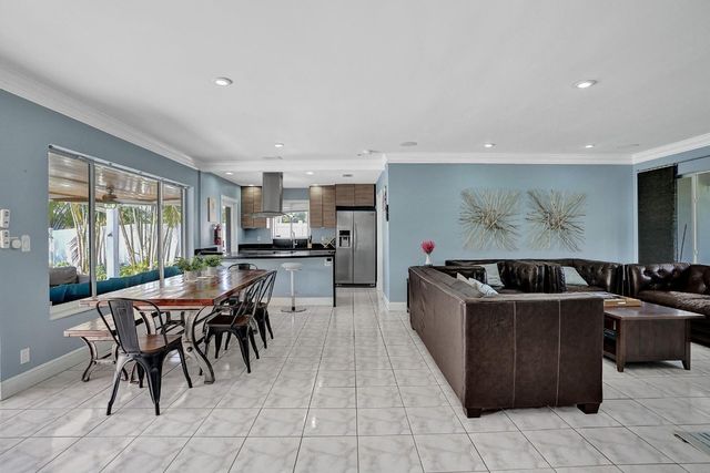 1701 SW 22nd Avenue, Fort Lauderdale, FL 33312