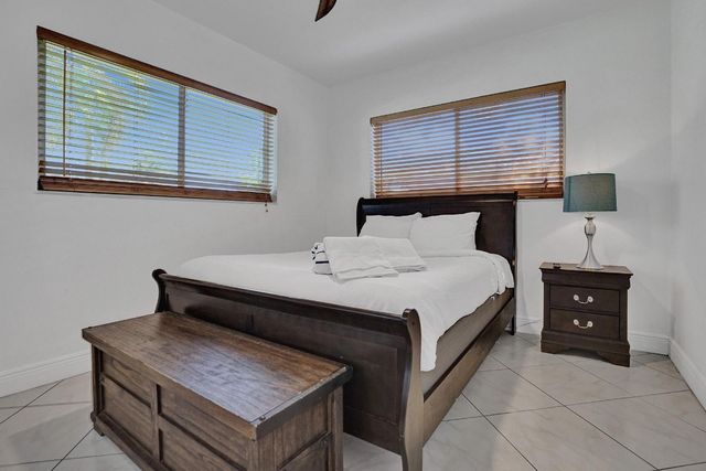 1701 SW 22nd Avenue, Fort Lauderdale, FL 33312