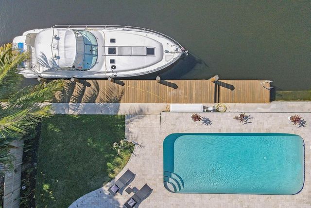 1701 SW 22nd Avenue, Fort Lauderdale, FL 33312