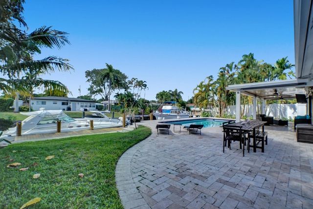 1701 SW 22nd Avenue, Fort Lauderdale, FL 33312