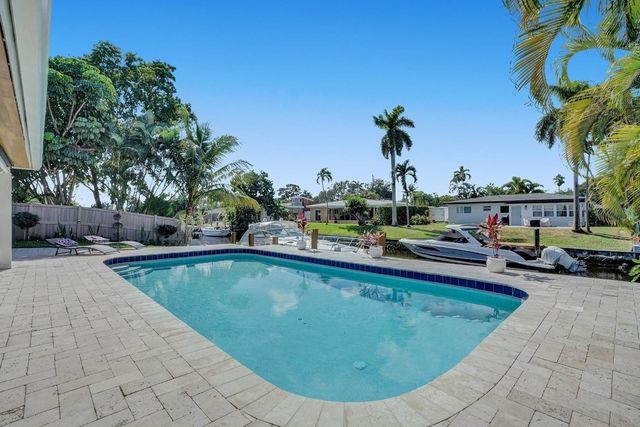 1701 SW 22nd Avenue, Fort Lauderdale, FL 33312