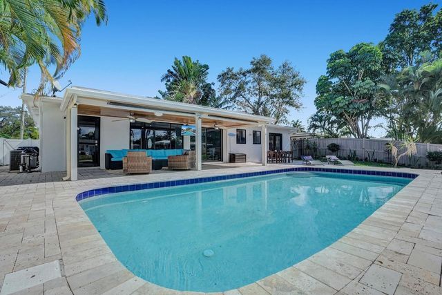 1701 SW 22nd Avenue, Fort Lauderdale, FL 33312