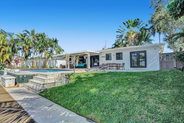 1701 SW 22nd Avenue, Fort Lauderdale, FL 33312