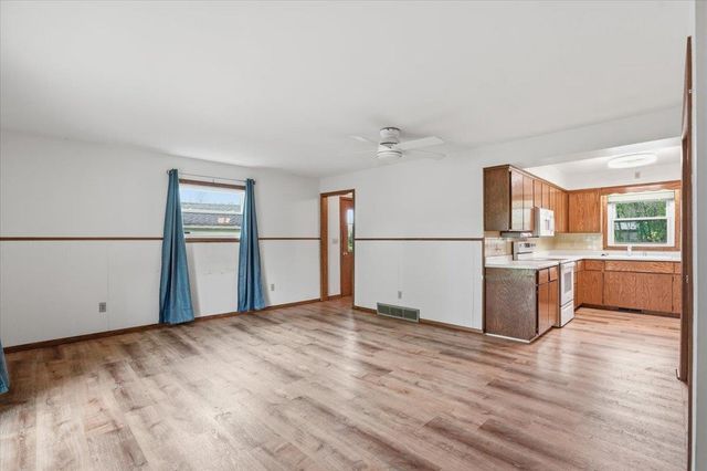 312 S Vine Street, Belleville, WI 53508