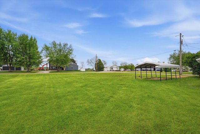312 S Vine Street, Belleville, WI 53508