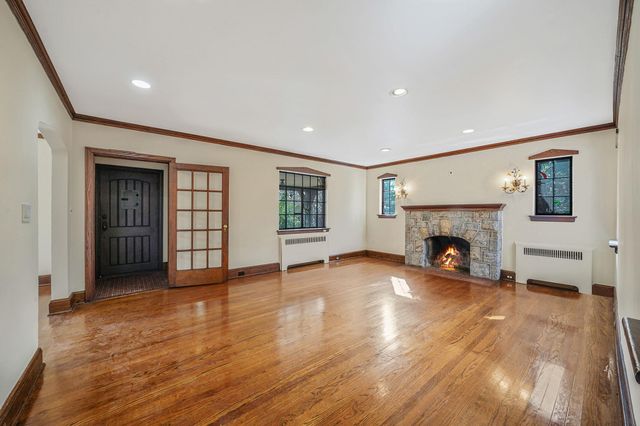 182-37 Radnor Road, Jamaica Estates, NY 11432