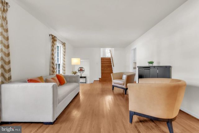 8710 YARMOUTH CT, Potomac, MD 20854