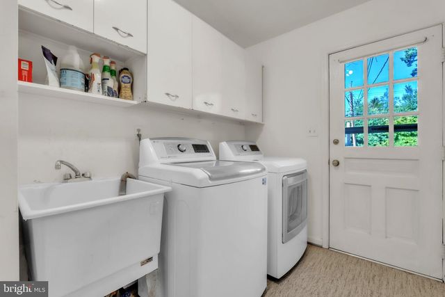8710 YARMOUTH CT, Potomac, MD 20854