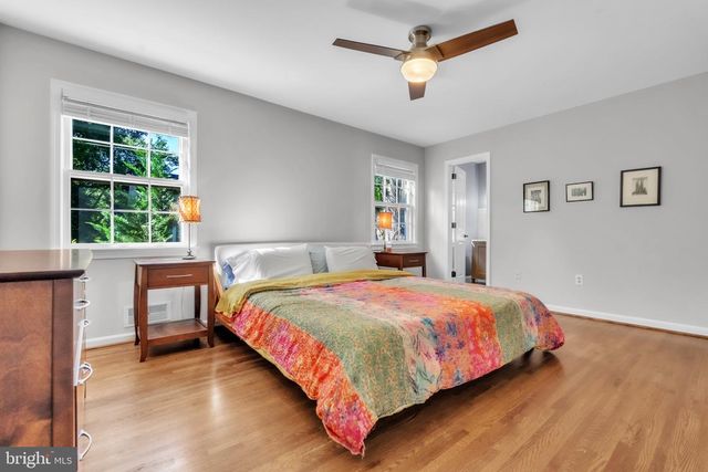 8710 YARMOUTH CT, Potomac, MD 20854