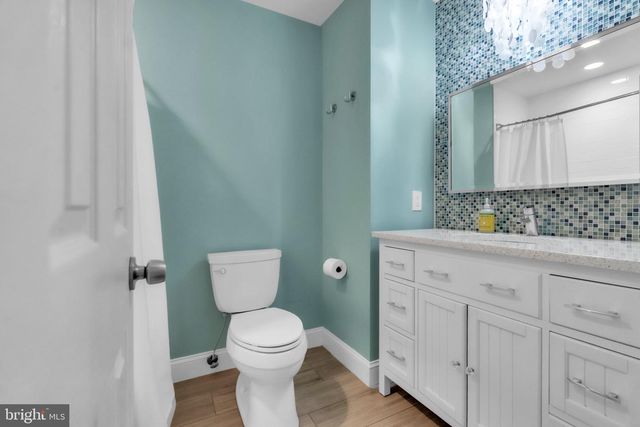 8710 YARMOUTH CT, Potomac, MD 20854