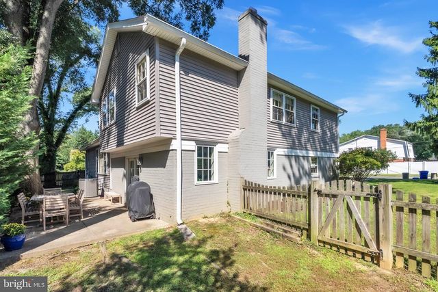 8710 YARMOUTH CT, Potomac, MD 20854