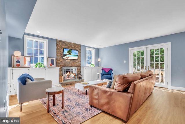 8710 YARMOUTH CT, Potomac, MD 20854