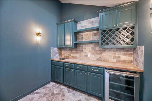 408 Moonlight Lane, Keller, TX 76248