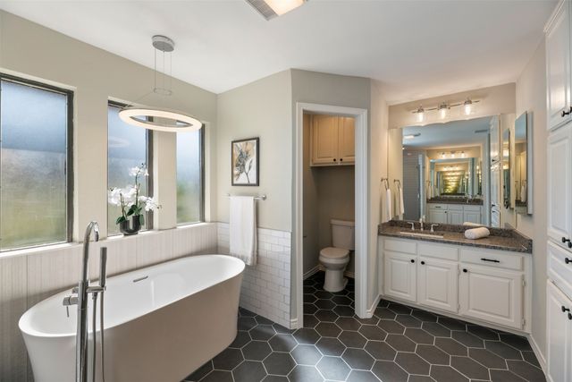 408 Moonlight Lane, Keller, TX 76248