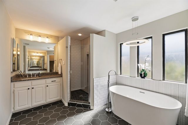 408 Moonlight Lane, Keller, TX 76248