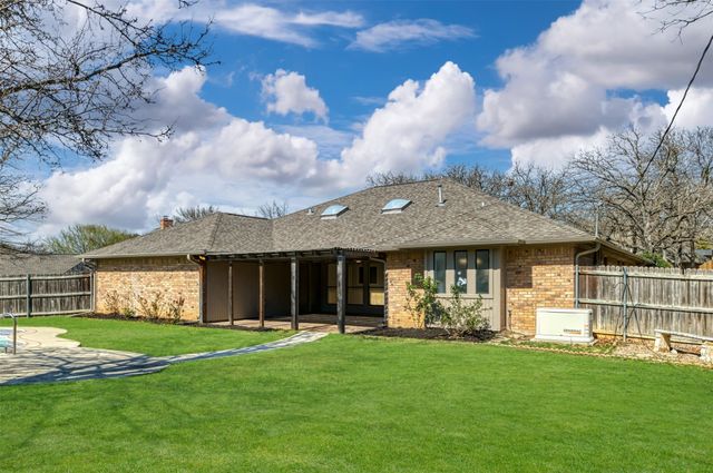 408 Moonlight Lane, Keller, TX 76248