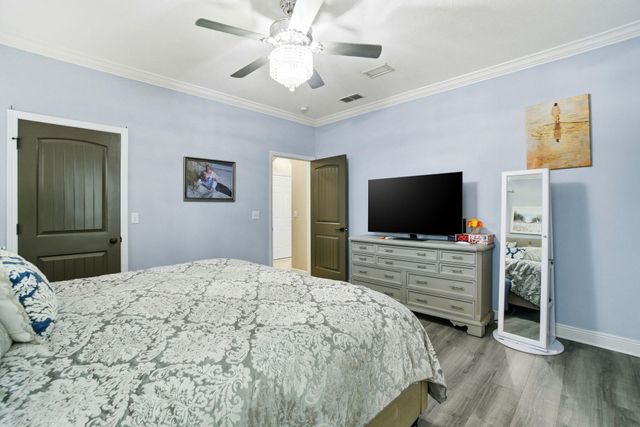 1758 Waterford Sound Boulevard, Gulf Breeze, FL 32563