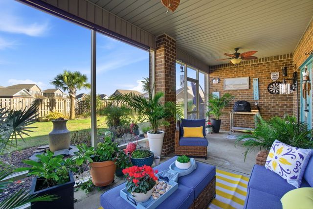 1758 Waterford Sound Boulevard, Gulf Breeze, FL 32563