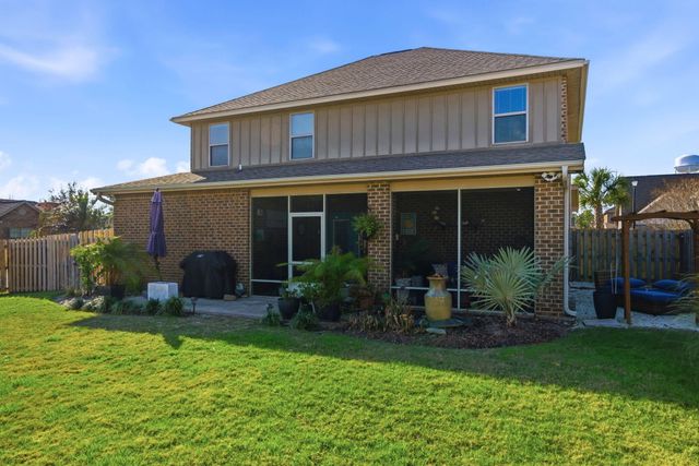 1758 Waterford Sound Boulevard, Gulf Breeze, FL 32563