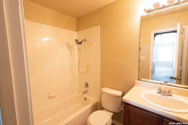 7202 GALAXY BRK, San Antonio, TX 78252