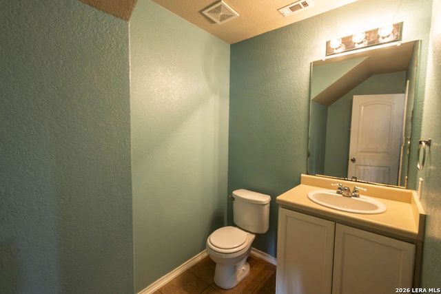 7202 GALAXY BRK, San Antonio, TX 78252