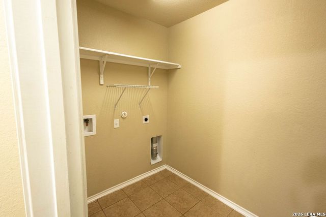 7202 GALAXY BRK, San Antonio, TX 78252