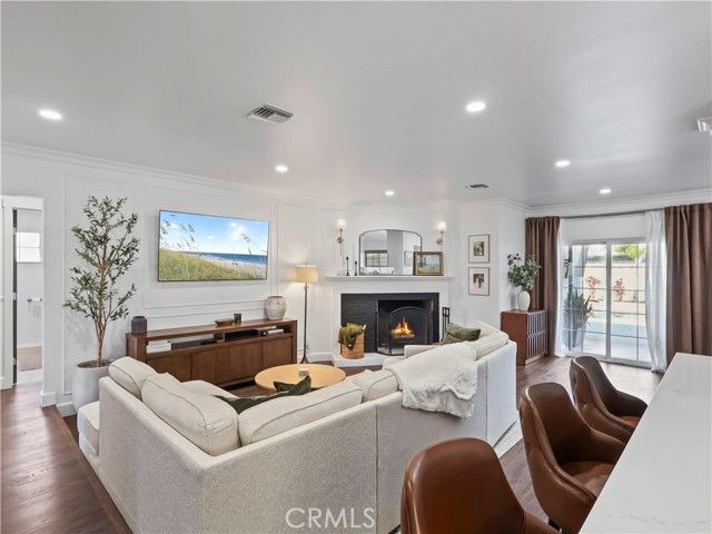 6900 Katherine Avenue, Van Nuys (los Angeles), CA 91405