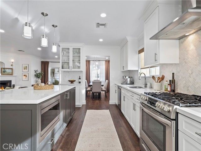 6900 Katherine Avenue, Van Nuys (los Angeles), CA 91405