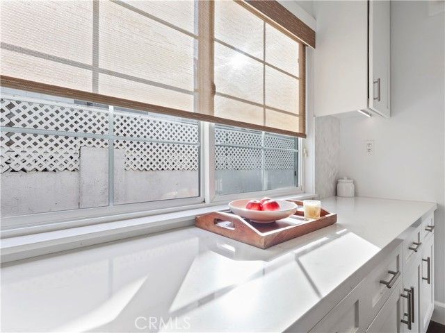 6900 Katherine Avenue, Van Nuys (los Angeles), CA 91405