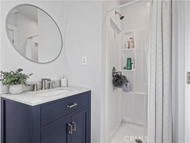 6900 Katherine Avenue, Van Nuys (los Angeles), CA 91405