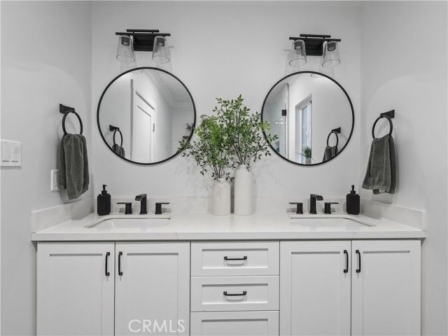 6900 Katherine Avenue, Van Nuys (los Angeles), CA 91405