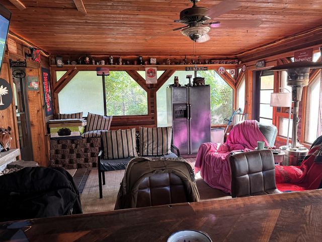 125 N Cedar Street, Evart, MI 49631