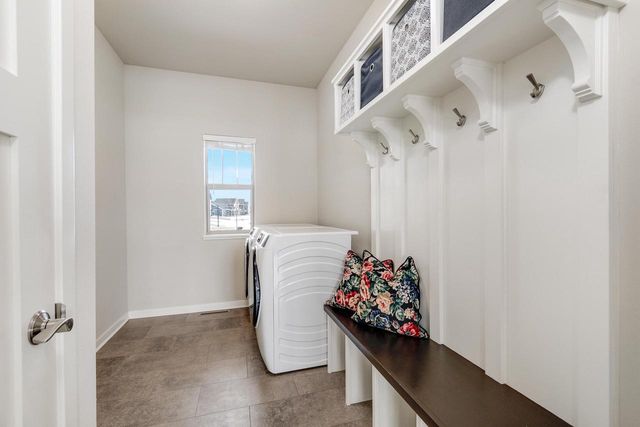 608 Burnt Sienna Drive, Middleton, WI 53562