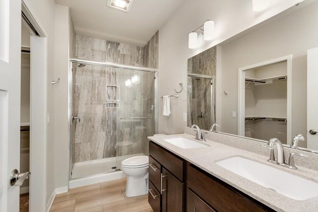 608 Burnt Sienna Drive, Middleton, WI 53562