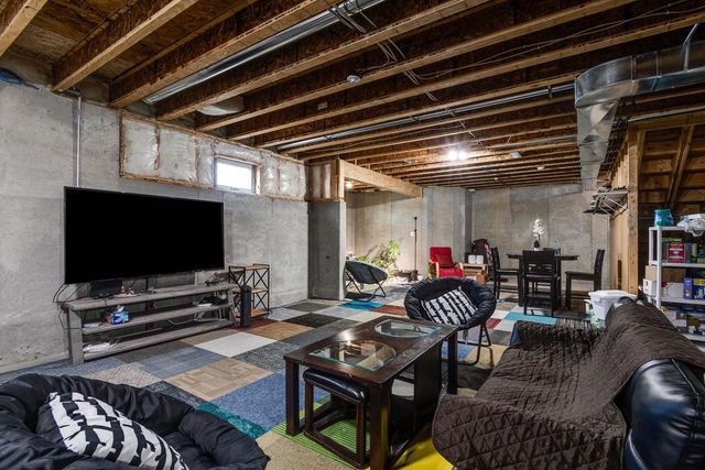 608 Burnt Sienna Drive, Middleton, WI 53562