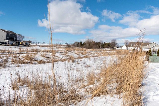 608 Burnt Sienna Drive, Middleton, WI 53562