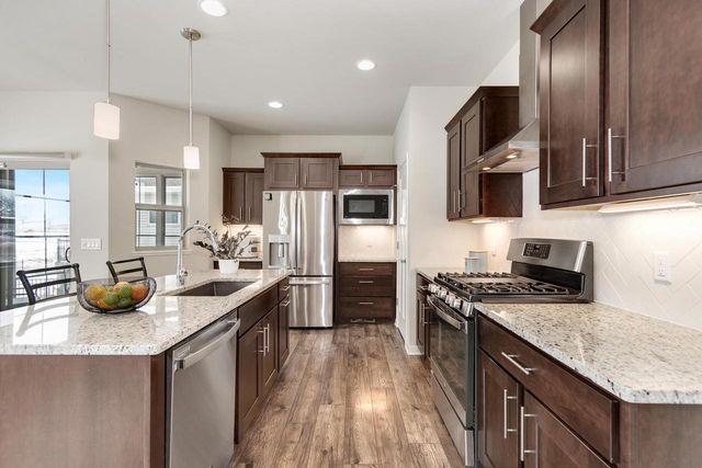 608 Burnt Sienna Drive, Middleton, WI 53562