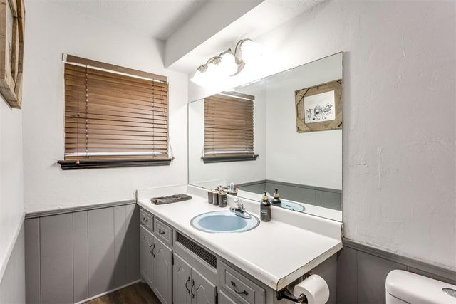 8809 S Kentucky Avenue, Oklahoma City, OK 73159