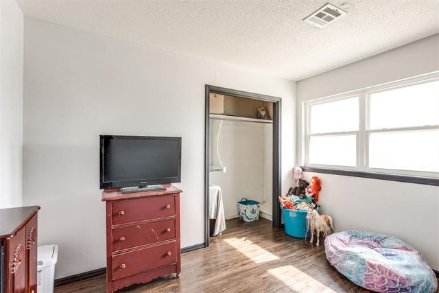 8809 S Kentucky Avenue, Oklahoma City, OK 73159