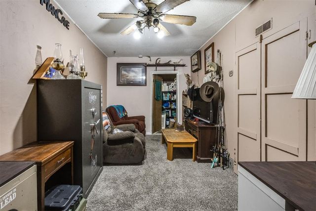 8809 S Kentucky Avenue, Oklahoma City, OK 73159