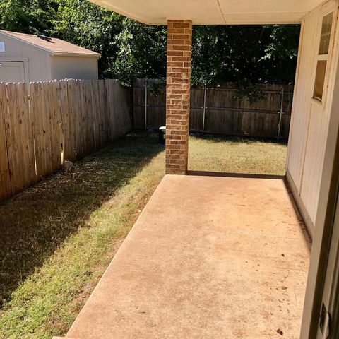 233 Spring Creek Road, Oklahoma City, OK 73117