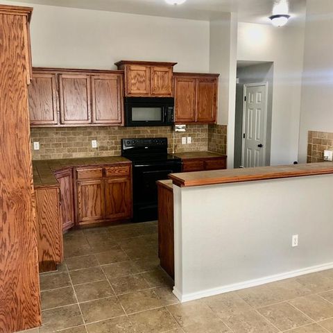 233 Spring Creek Road, Oklahoma City, OK 73117