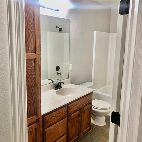 233 Spring Creek Road, Oklahoma City, OK 73117