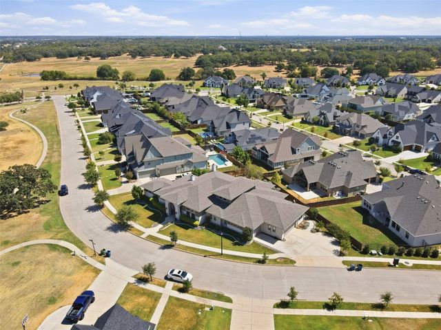 402 Appaloosa Run, Argyle, TX 76226