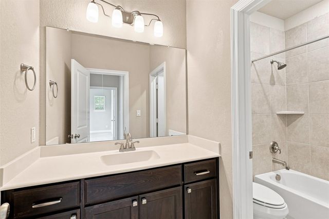 35 Gracenote Place, The Woodlands, TX 77375
